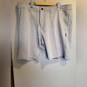 O'Neil  Men Gray Casual Shorts, Size 40